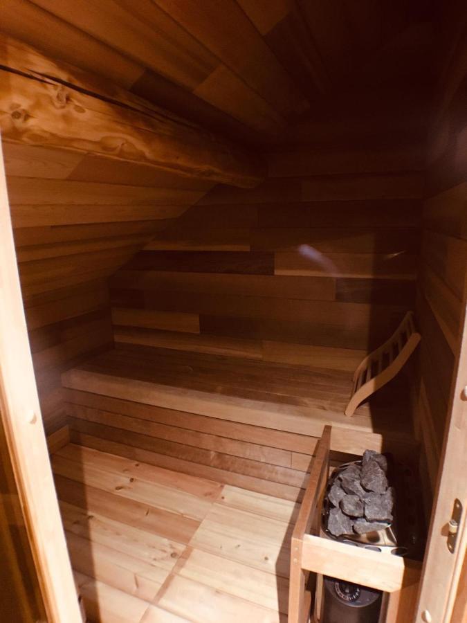 B&B Pegasus II - Chambre Familiale De Luxe Avec Sauna Privatif Виелсалм Екстериор снимка